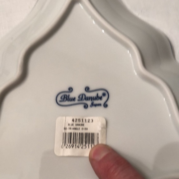 NWT Blue Danube serving dish - Picture 3 of 3